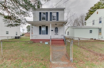 Building Photo - 742 Potomac Ave