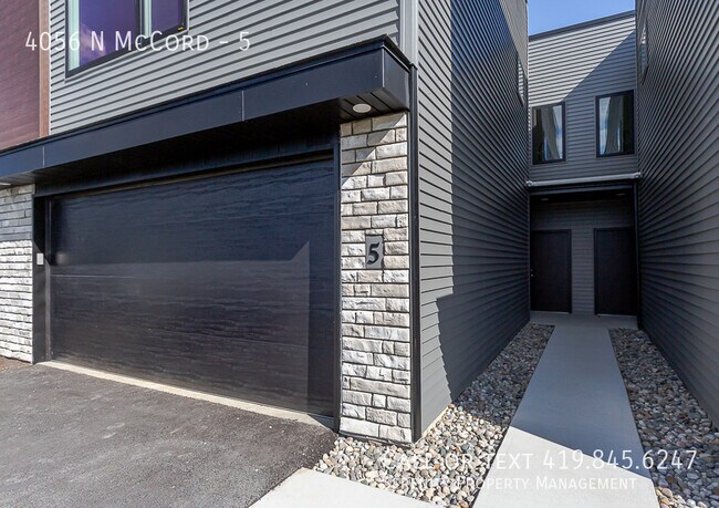 Foto del edificio - Brand New 2 Brdm Loft Available Now!