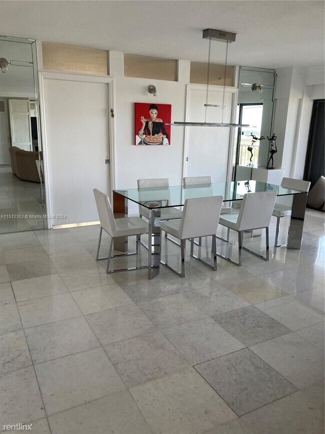Foto del edificio - 3 br, 3 bath House - 1800 NE 114th St Apt ...