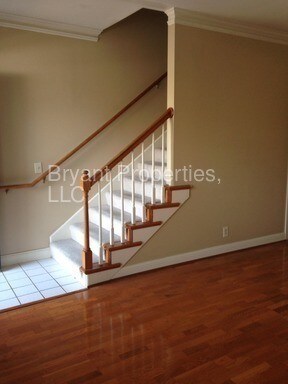 Foto del edificio - 3345 Golf Club Ln