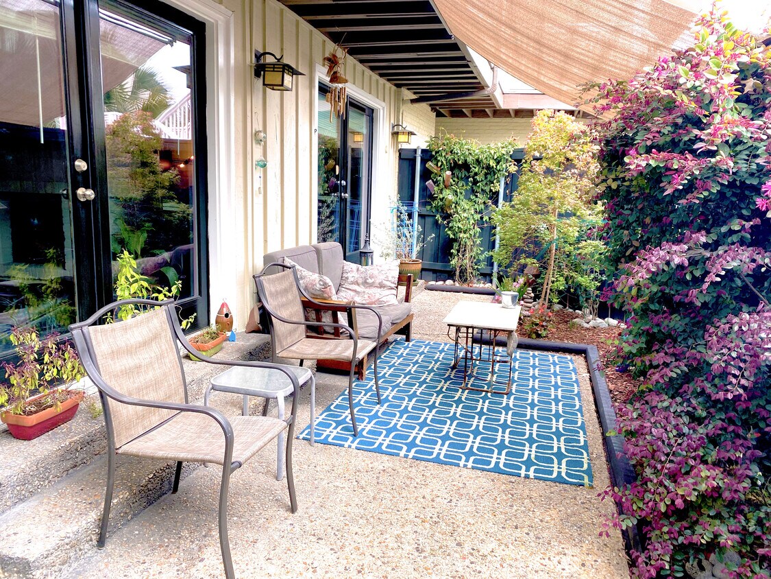 5932 Sandhurst Ln Unit 114, Dallas, TX 75206 Condo for Rent in Dallas