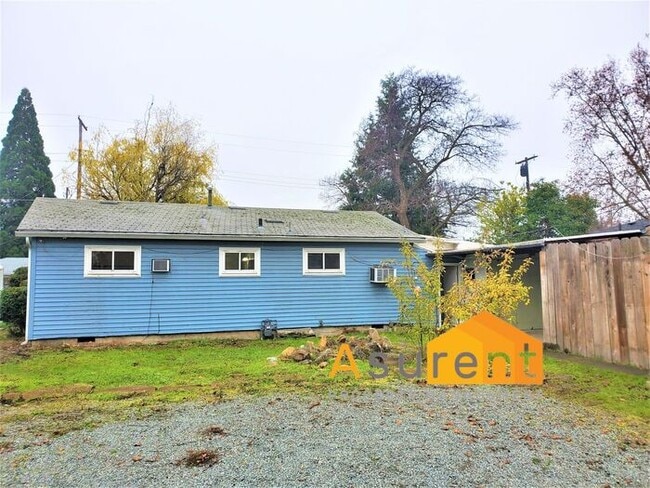 Building Photo - Cute 2 Bedroom 1 Bathroom Rental Available...