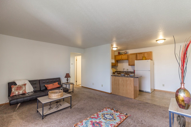 Living Room - Village Pointe