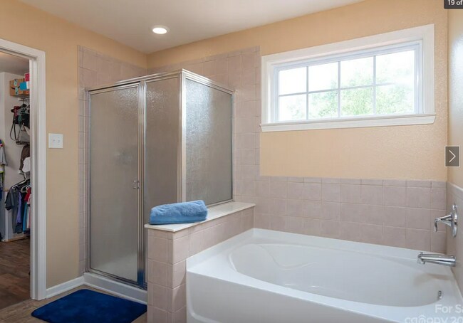 Foto del edificio - 2263 Durand Rd