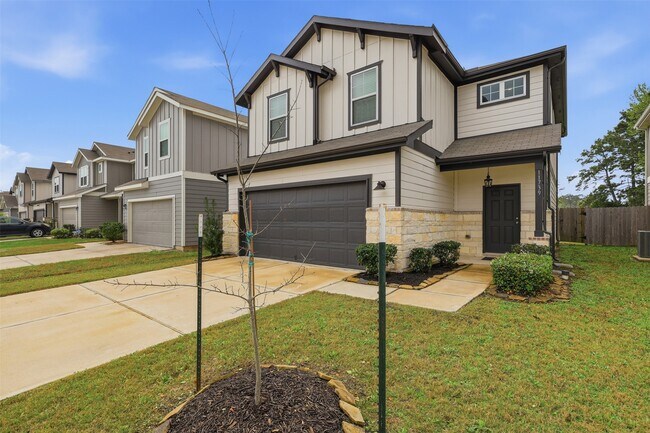 Building Photo - 11739 Armadale Dr