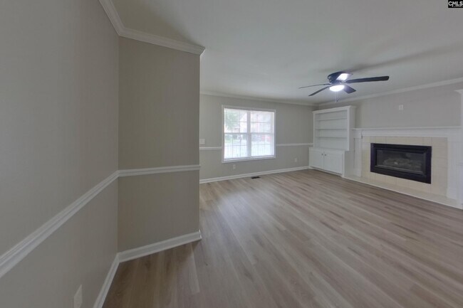 Foto del edificio - 229 Montclaire Cir