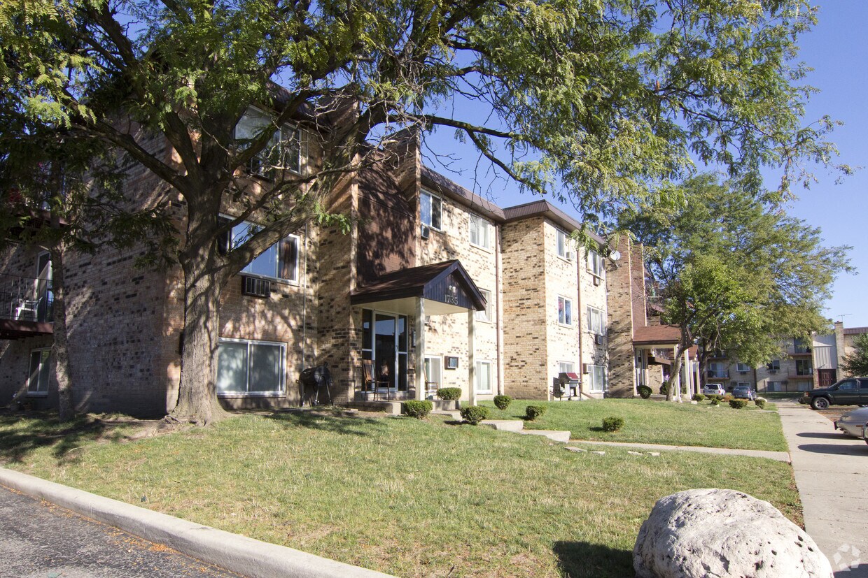 Foto del edificio - 1747 W Chariot Ct