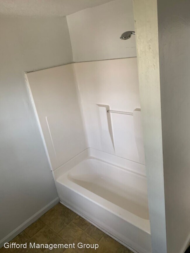 Building Photo - 3 br, 2 bath House - 2126 Queen St