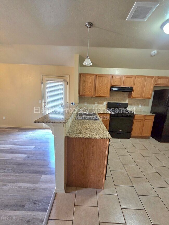 Foto del edificio - 922 West Prairie Wind Way