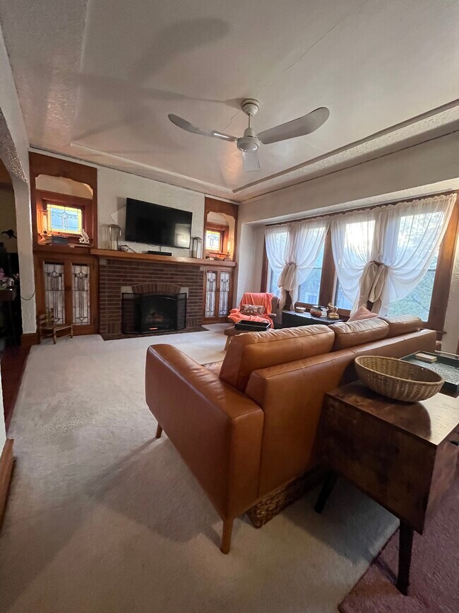 Foto del edificio - 2350 N 58th St