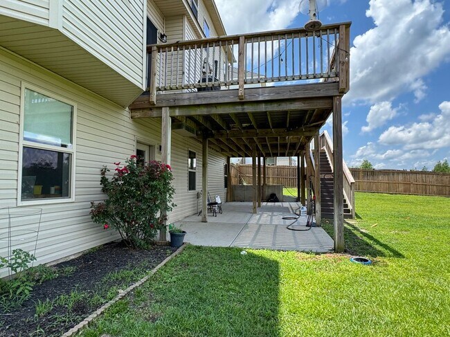 Foto del edificio - 139 Kelsney Ridge Dr