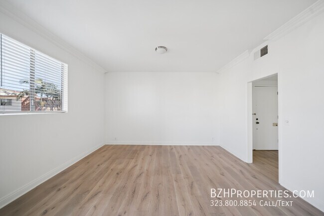 Foto del edificio - 333 S Elm Dr