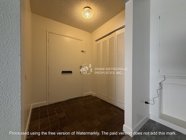 Building Photo - 5656 Odea Dr