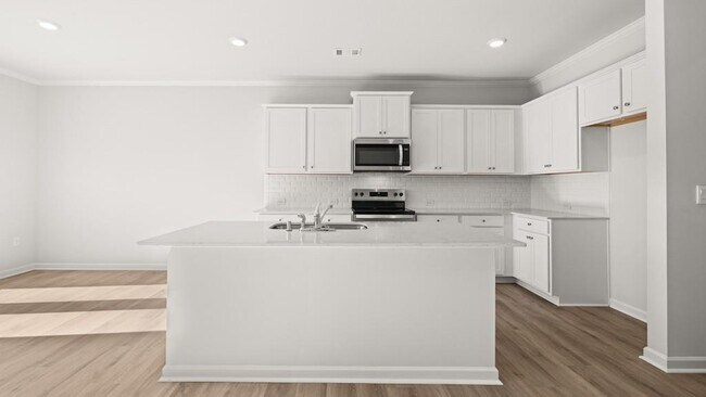 Building Photo - 84 Hughes Pl Dr