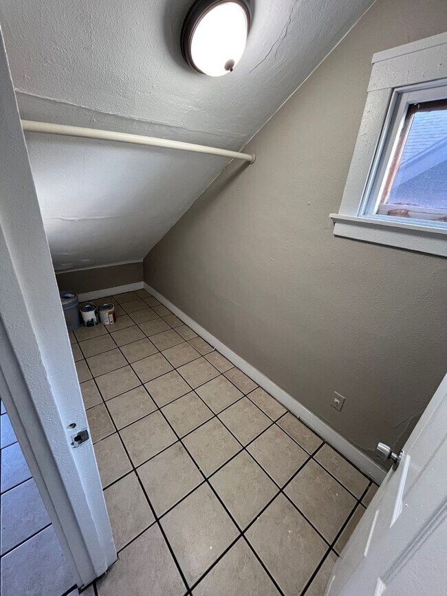 Building Photo - 4545 N 29th St