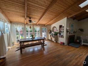 Building Photo - 8120 Paso Robles Ave