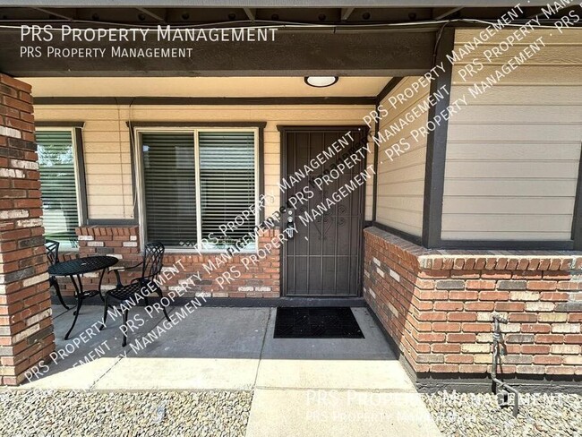 Photo - 551 S Lesueur-Unit 2 Apartment
