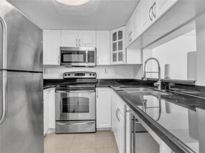 Building Photo - 2075 SW 122nd Ave