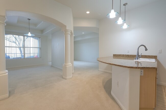 Building Photo - 26 E Serene Ave