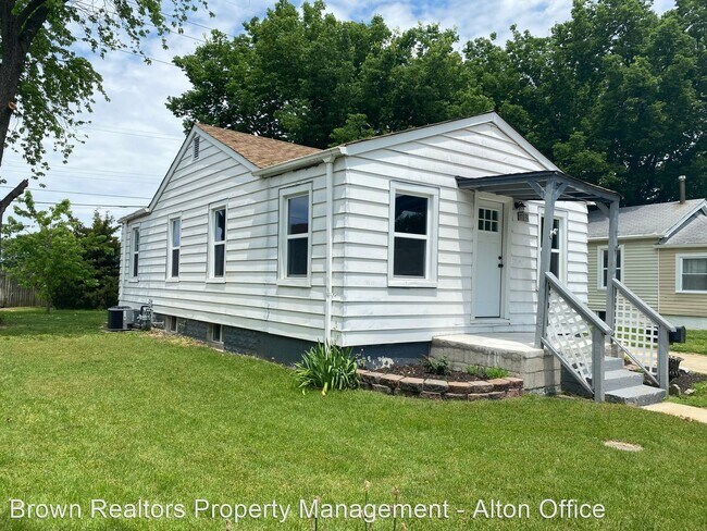 Foto del edificio - 1 br, 1 bath House - 963 E Penning