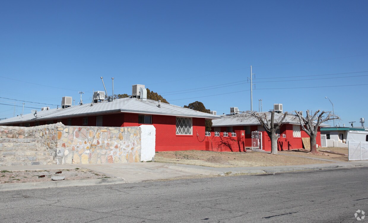 Building Photo - 3917 Flory Ave