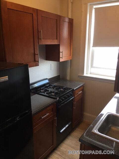 Foto principal - 1179 Boylston St