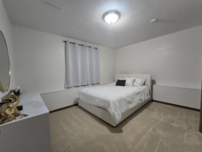 Foto del edificio - 1235 Ziebach St