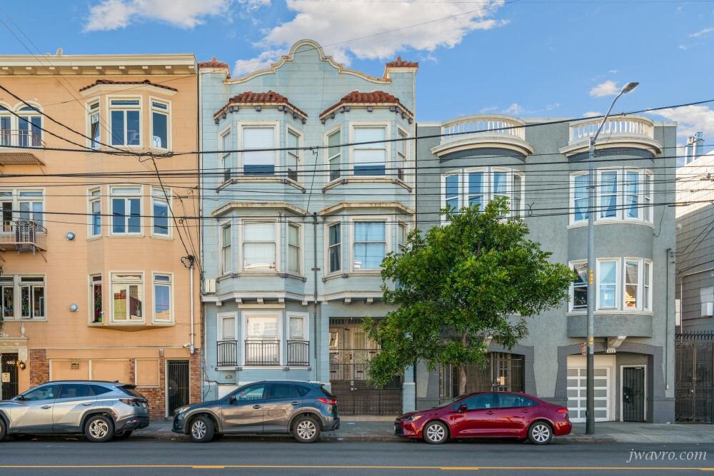 Foto principal - 454 S Van Ness Ave