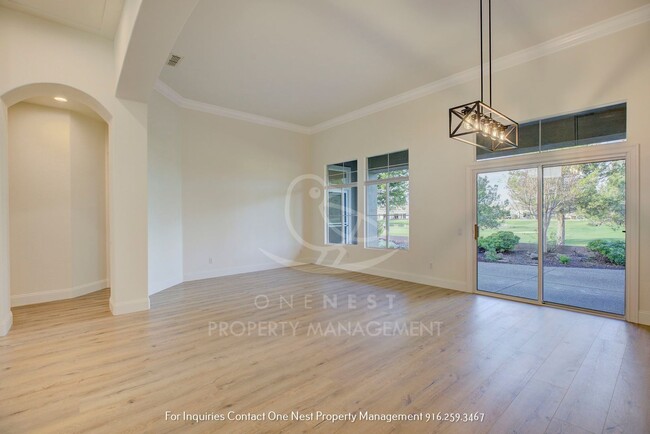 Building Photo - Sun City Roseville - 55+ Community 3 bdrm ...