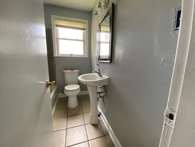 Bathroom - 3602 Rose Dr