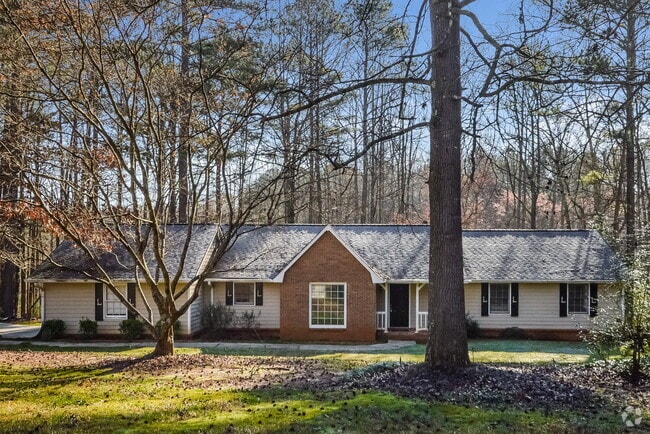 Building Photo - 80 Sandy Dr