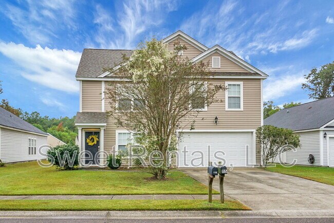 Building Photo - 124 Larkspur Dr