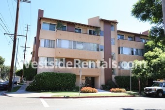 Primary Photo - 1500 Camden Ave