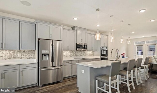 Building Photo - 9913 Hopkins Lp