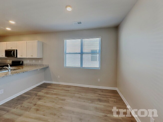 Foto del edificio - 1428 Ashfield Pl