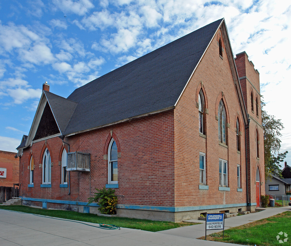 Foto del edificio - 805 2nd Ave S