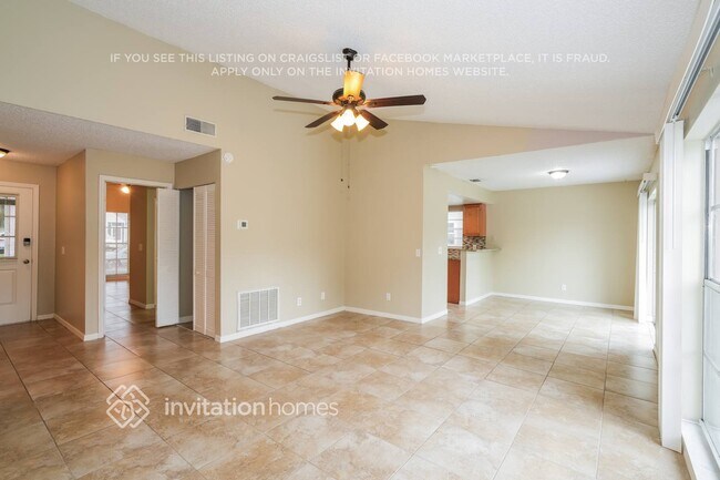 Foto del edificio - 1618 Crossridge Dr