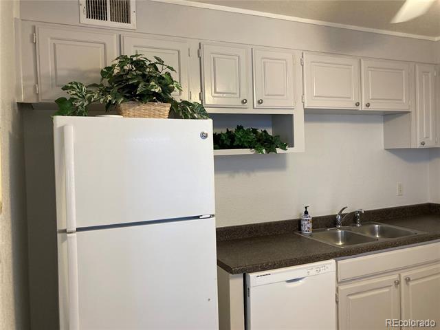 Foto principal - 10812 W 44th Pl