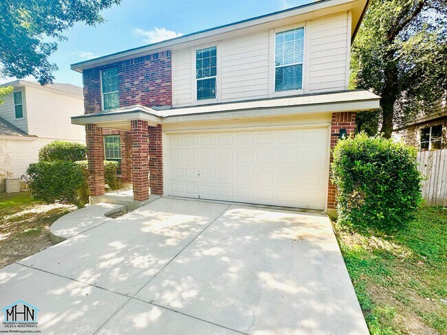 Foto del edificio - Big & Beautiful 5 bed/3.5 bath 2 Story hom...