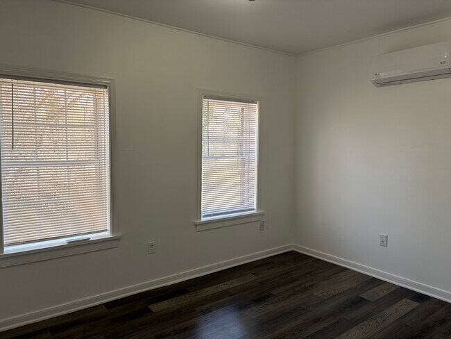 Foto del edificio - 659 Pegram St