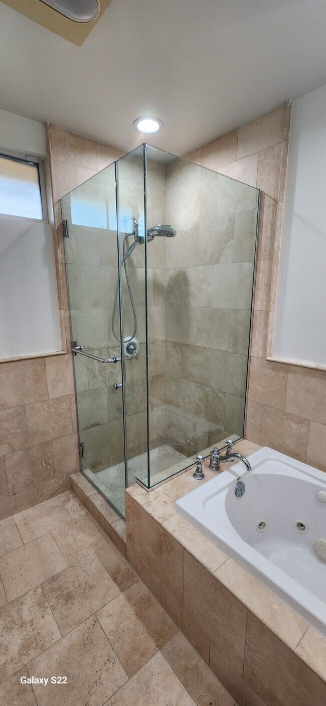 Foto del edificio - 12402 Killion St