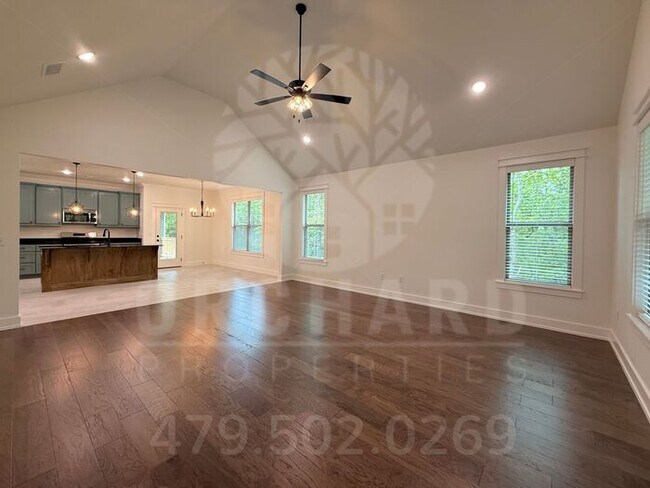 Foto del edificio - Bella Vista Single-Family Home- 2 Bed/ 2 Bath with Hobby Room- Beautiful Chase Plan
