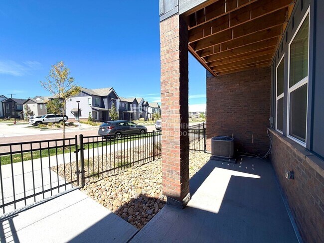 Building Photo - 6884 Merseyside Ln