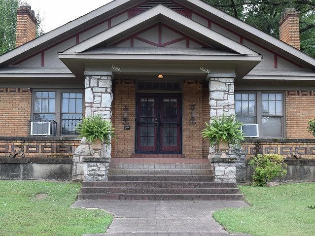 Primary Photo - 1703 Tutwiler Avenue