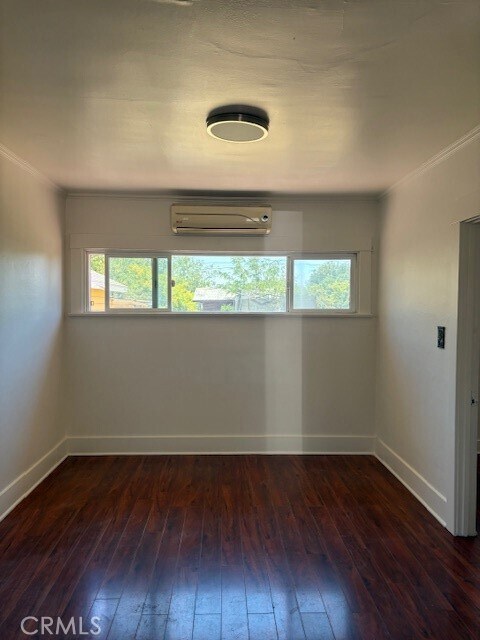 Foto del edificio - 744 E G St