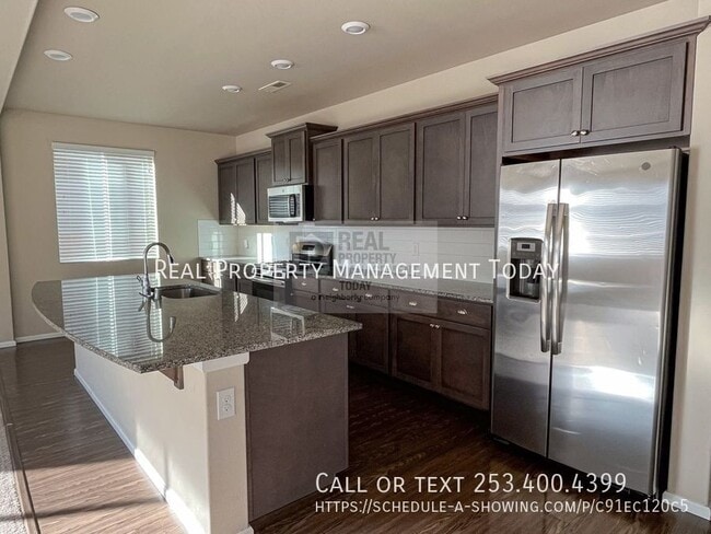 Foto del edificio - 8602 Spartacus St NE