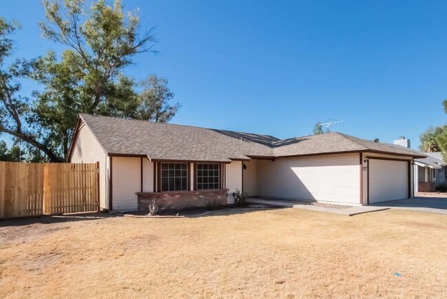 Building Photo - 5933 W Harmont Dr