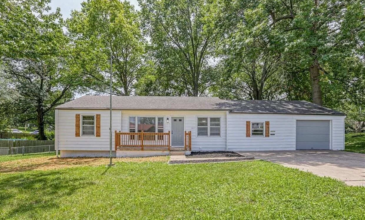 Foto principal - 10119 E 78 Terrace