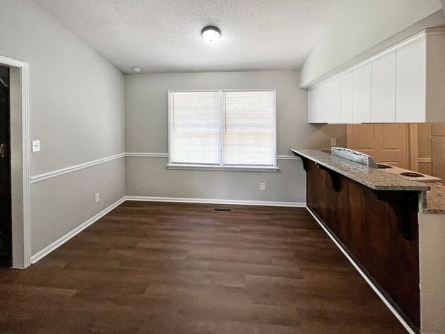 Building Photo - 1544 6th Way NW