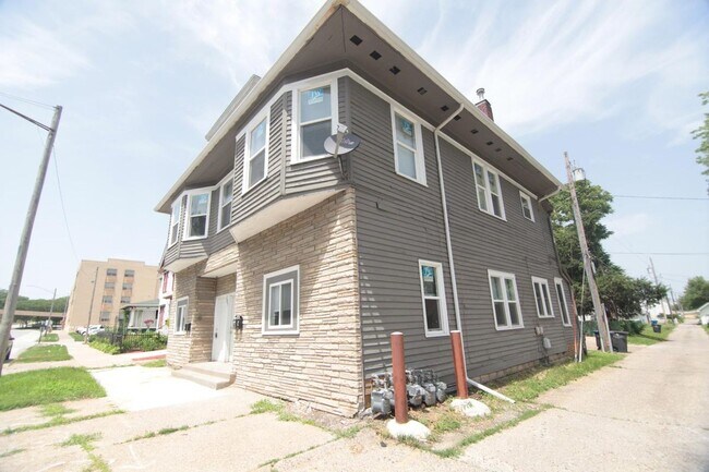 Foto del edificio - 3907 7th Ave